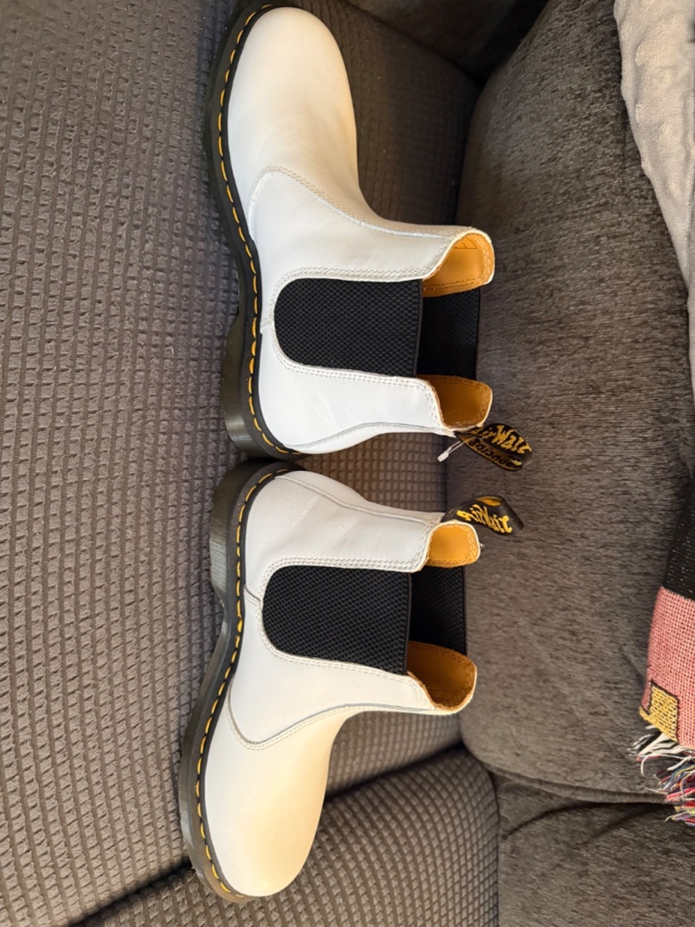 Doc Martens Chelsea Boot White, W Size 10 - Picture 3 of 5